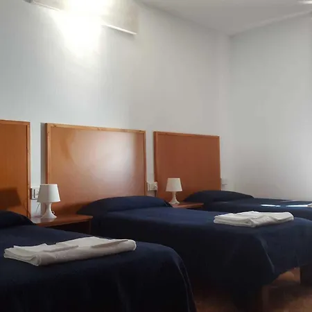 Collegio Emiliani بولياسكو