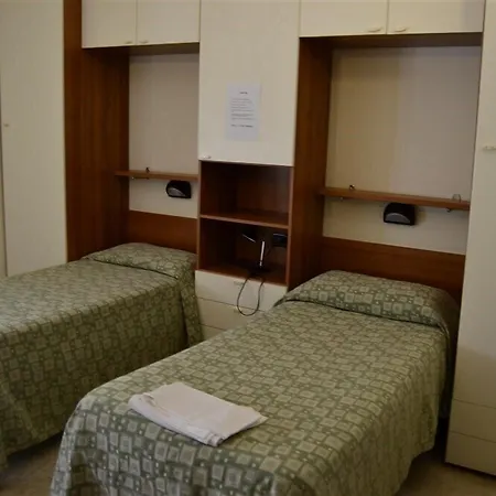 فندق مبيت وإفطار Collegio Emiliani